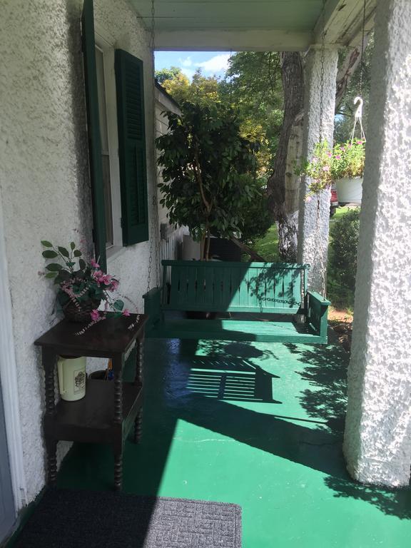 Across The Inn Entire Colonial House With Lovely Porch & Extremely Fast Wi-Fi Washington Exteriér fotografie